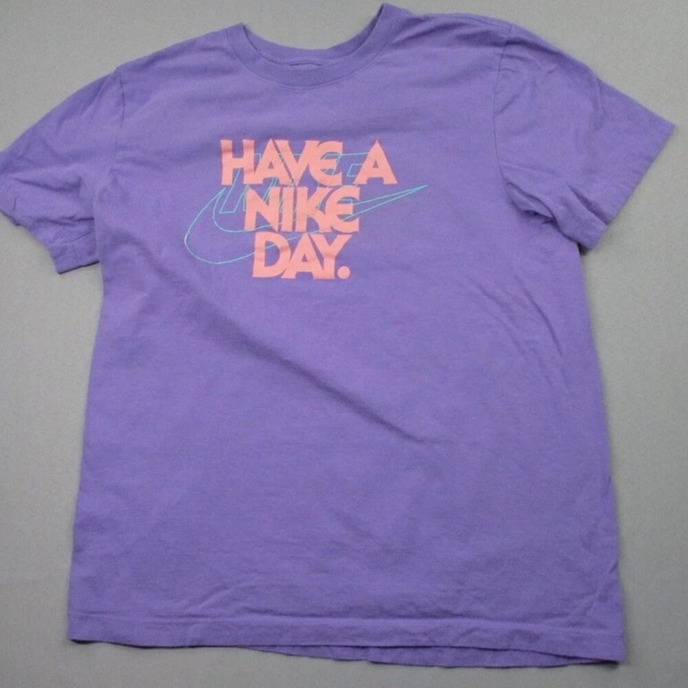 Nike Shirt Womens Medium Purple Round Neck Have A Nice Day Graphic Swoosh Check